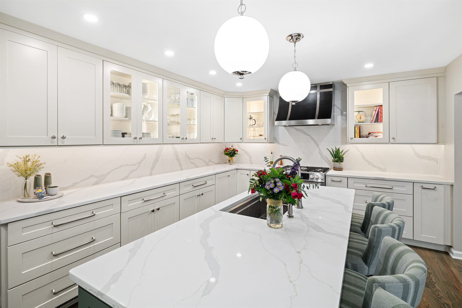 Two-Tone Cottage Kitchen