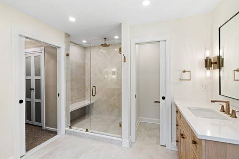 Oak-Crafted Luxury Bathroom — photo 5