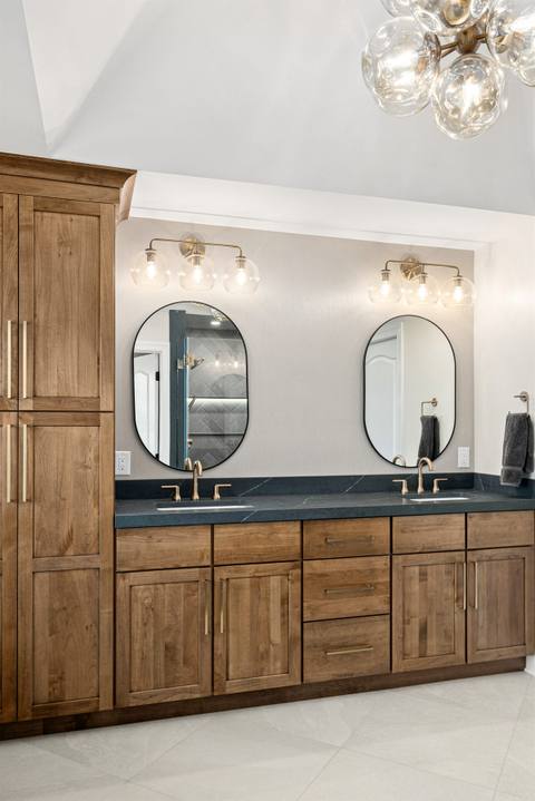 Modern Warmth Meets Timeless Luxury — photo 9