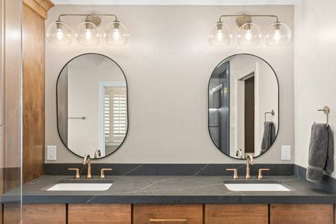 Modern Warmth Meets Timeless Luxury — photo 27