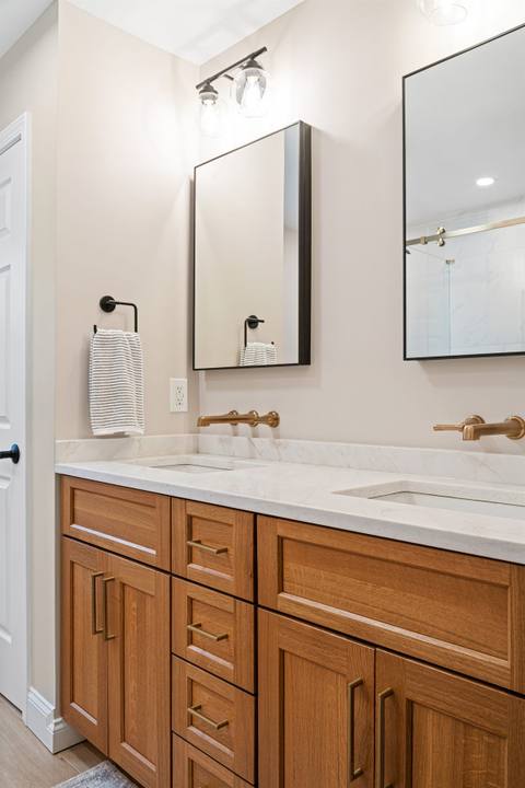 Natural Warmth Meets Modern Elegance — photo 12