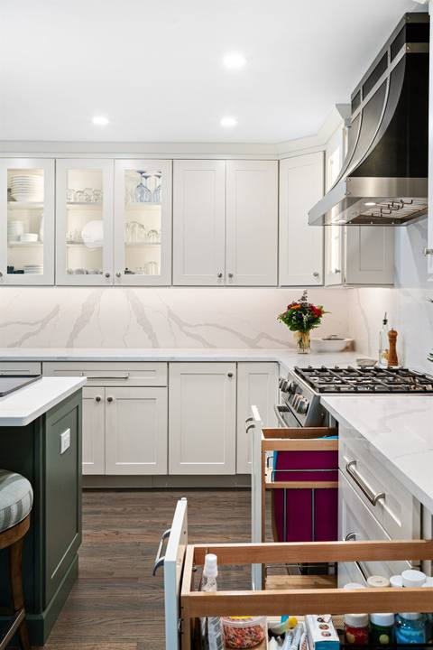 Two-Tone Cottage Kitchen — photo 9