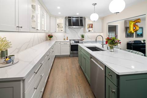 Two-Tone Cottage Kitchen — photo 23