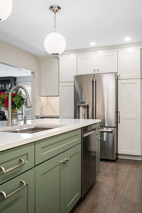 Two-Tone Cottage Kitchen — photo 8