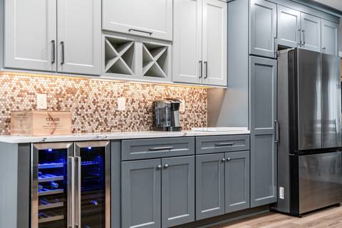 A Masterclass In Tile and Calm Luxury — photo 2
