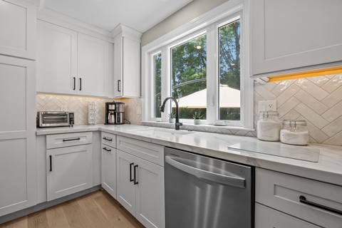Worlds Apart: A Langhorne, PA Kitchen Transformation — photo 16