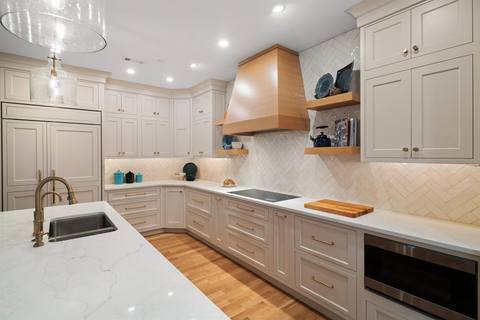 Seamless Sophistication, Open‑Concept Kitchen