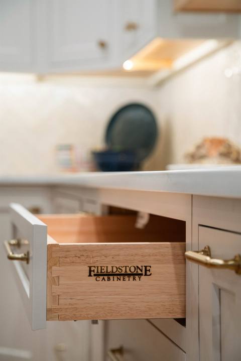 Seamless Sophistication, Open‑Concept Kitchen — photo 12