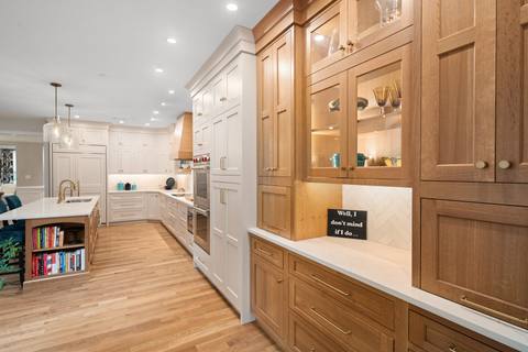 Seamless Sophistication, Open‑Concept Kitchen — photo 3